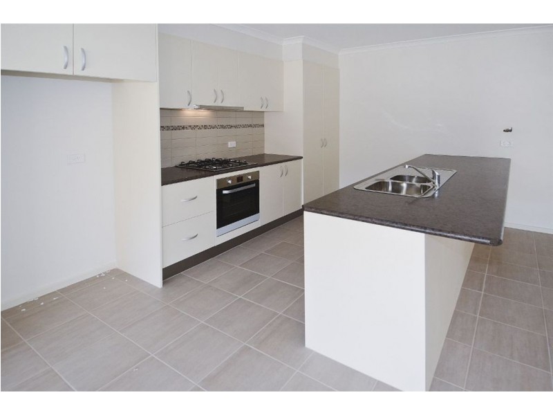 2/54 Thorburn Street, Bell Park VIC 3215