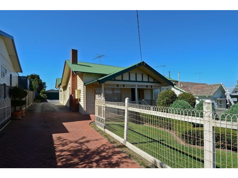 7 Harcourt Street, Newtown VIC 3220