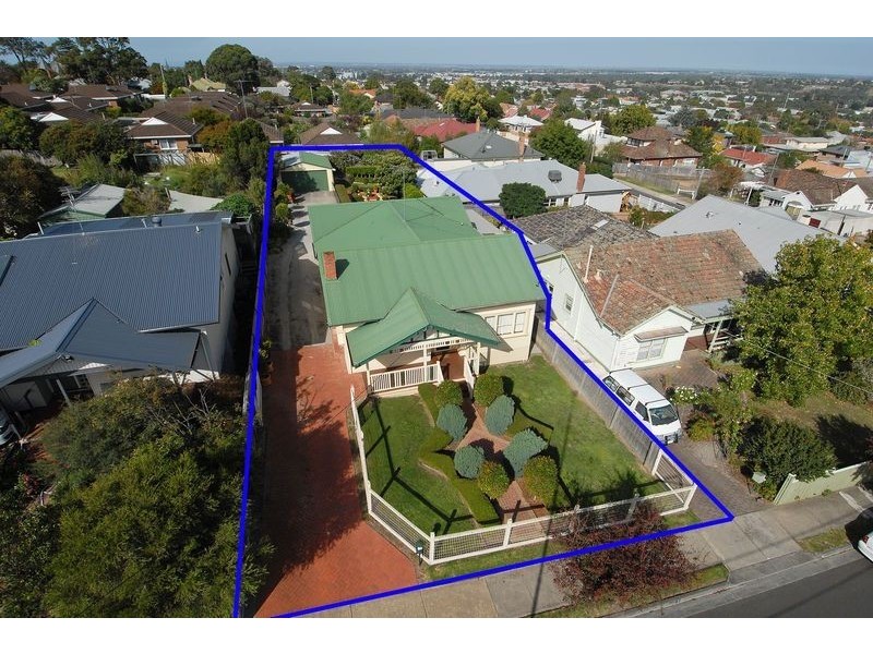 7 Harcourt Street, Newtown VIC 3220