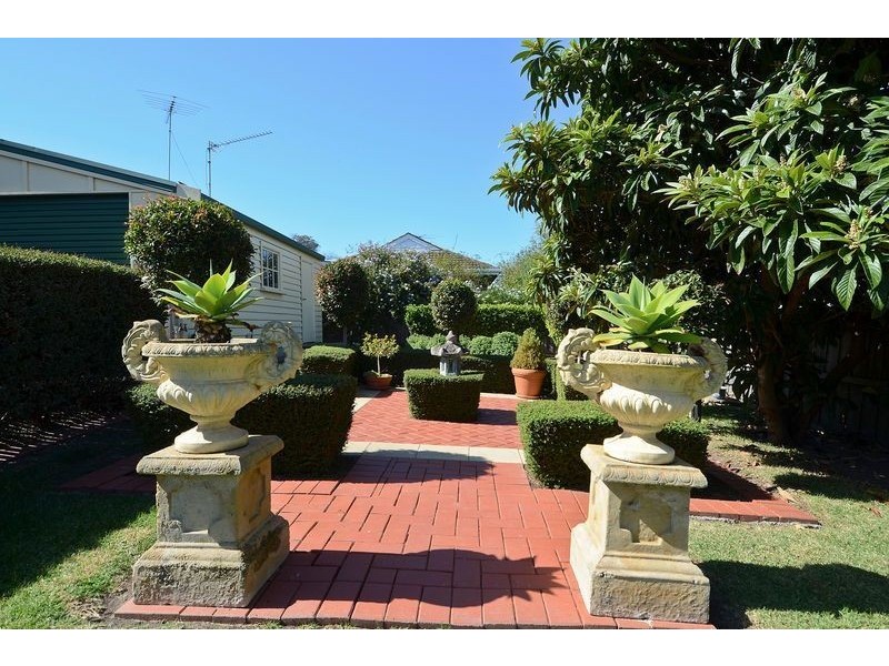 7 Harcourt Street, Newtown VIC 3220