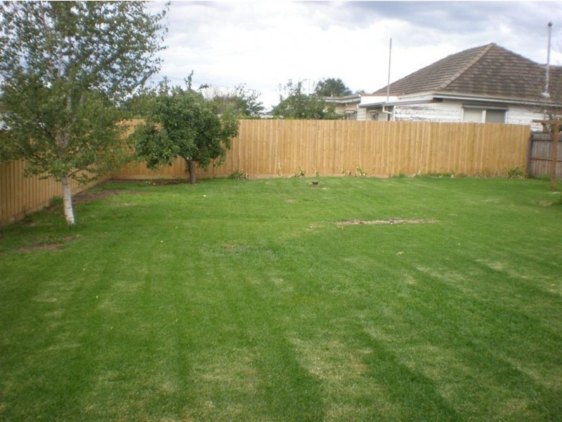 97 Boundary Road, Newcomb VIC 3219