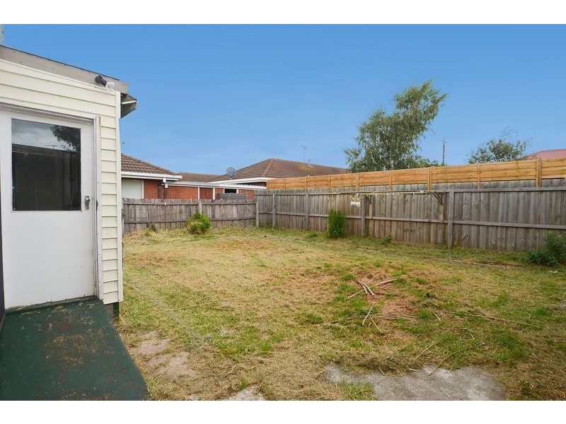 10 Hillford Street, Newcomb VIC 3219