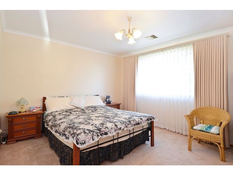 4 Booral Court, Grovedale VIC 3216