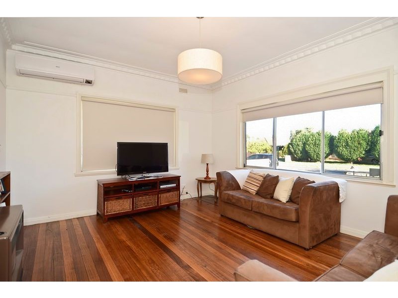 1/37 Oxford Street, Whittington VIC 3219