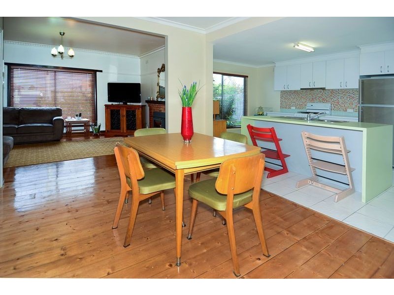 9 Ivy Street, Newcomb VIC 3219