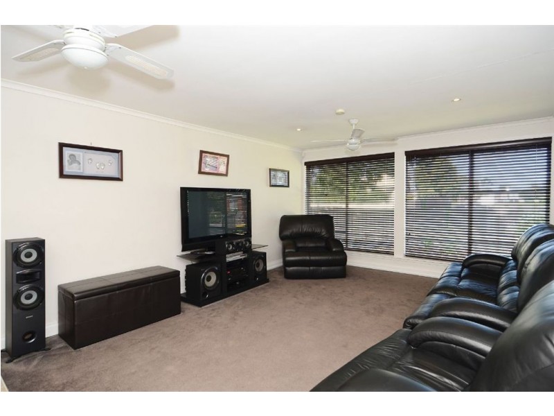 24 Hibiscus Crescent, Newcomb VIC 3219