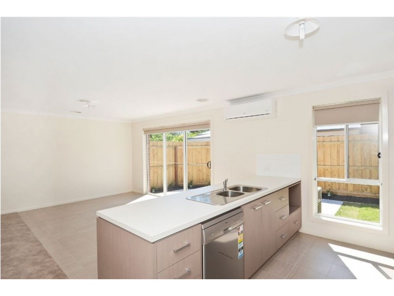 B/29 Poplar Street, Newcomb VIC 3219