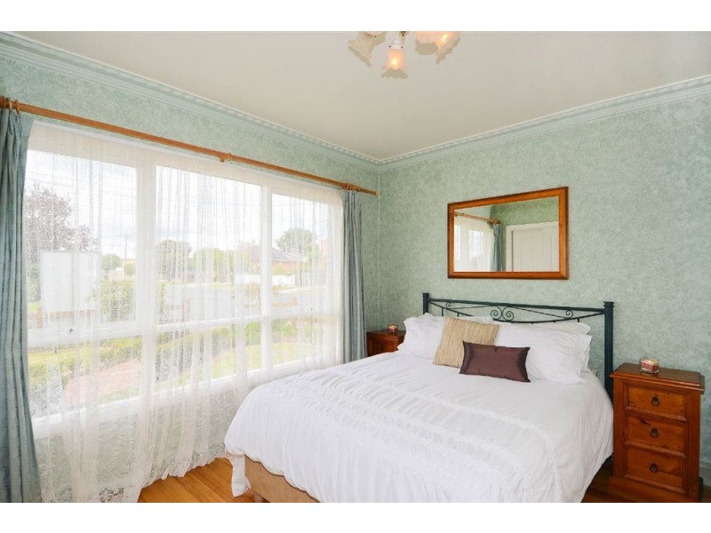 34 Miller Street, Newcomb VIC 3219