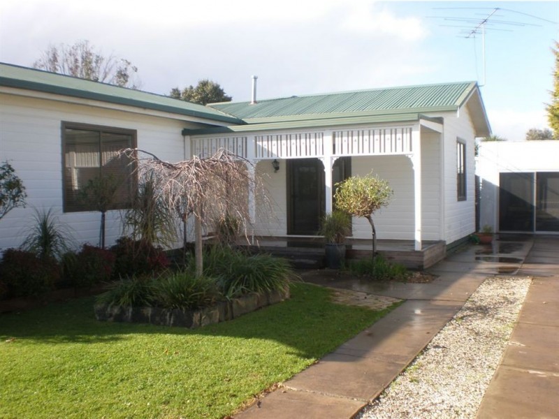 7 Miller Street, Newcomb VIC 3219