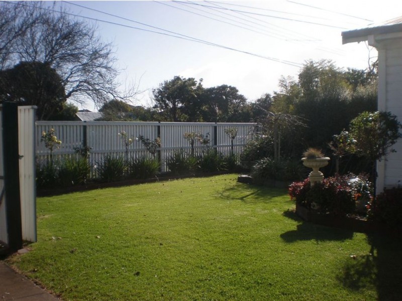 7 Miller Street, Newcomb VIC 3219