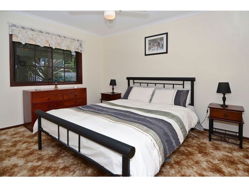 42 Enfield Drive, St Albans Park VIC 3219