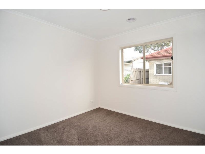 2/41 Wilsons Road, Newcomb VIC 3219