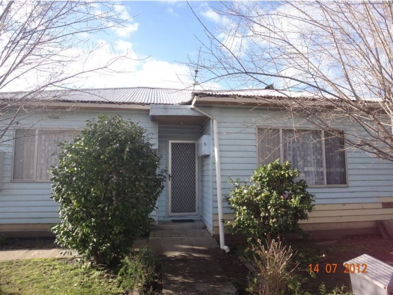 5 Greenwood Street, Newcomb VIC 3219
