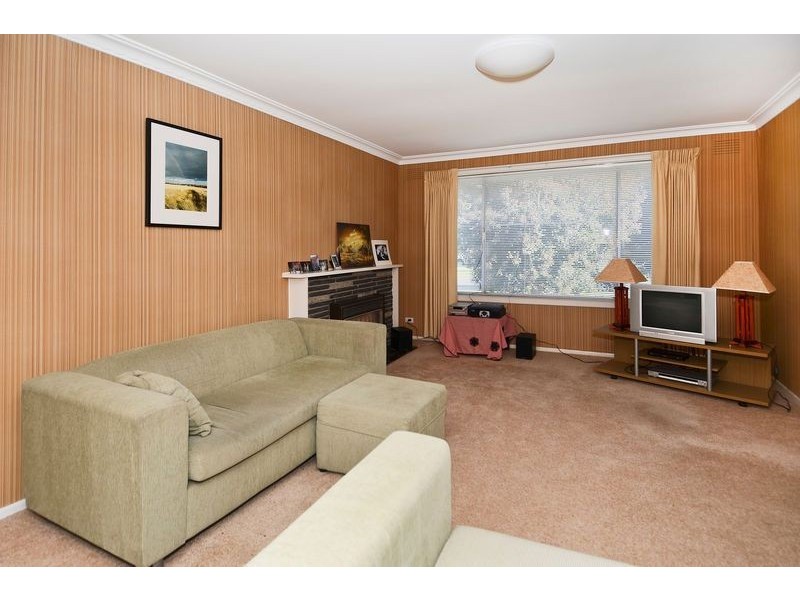 825 Bellarine Highway, Leopold VIC 3224