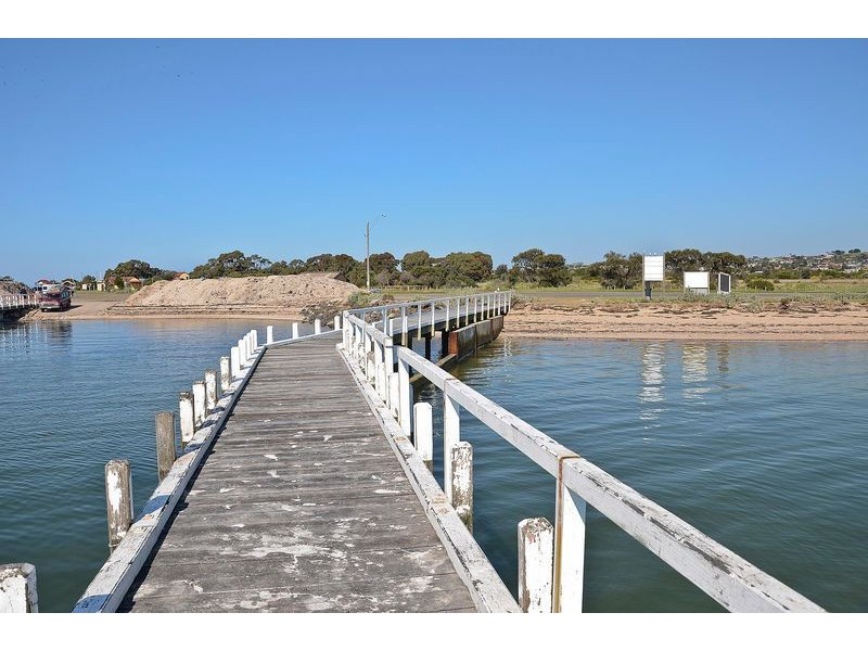 44 Golden Grove, Portarlington VIC 3223