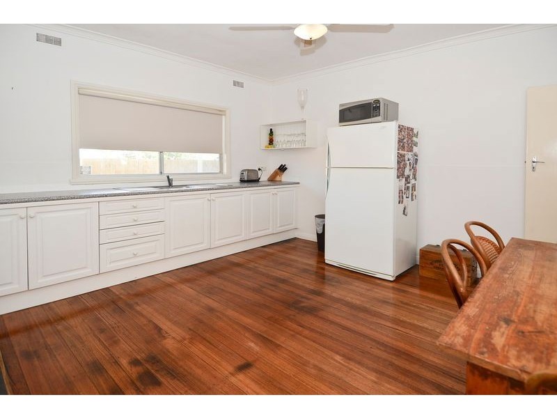 1/37 Oxford Street, Whittington VIC 3219