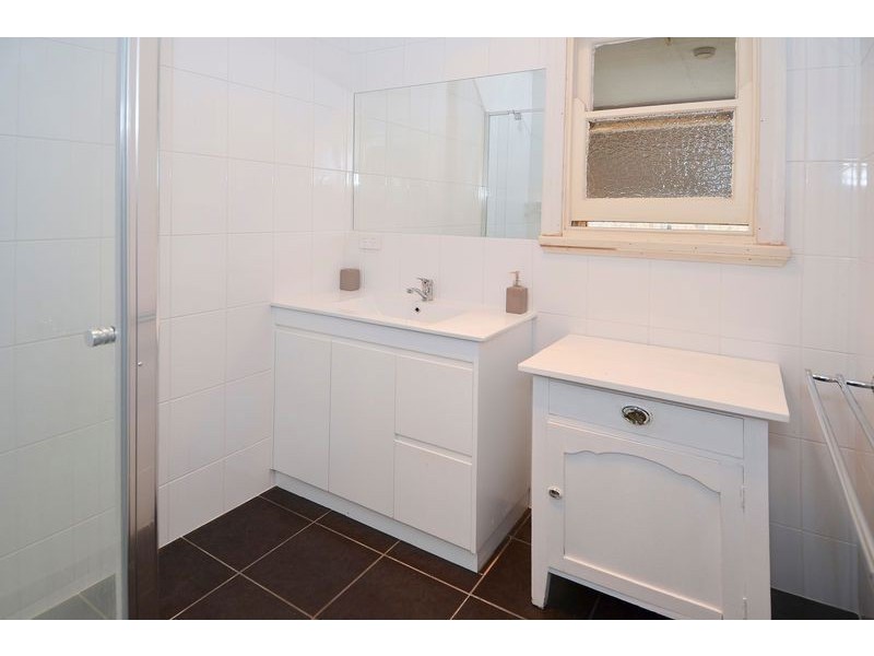 1/37 Oxford Street, Whittington VIC 3219