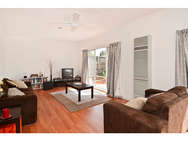 64 Vines Road, Hamlyn Heights VIC 3215