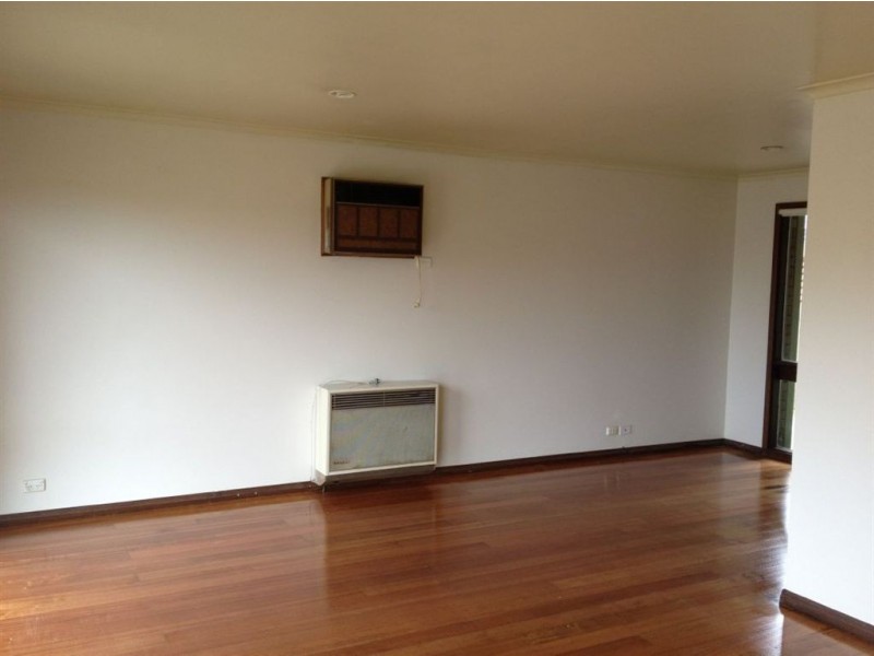 13 Durran Street, St Albans Park VIC 3219