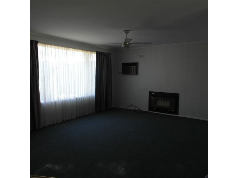 9 Lucas Street, Newcomb VIC 3219