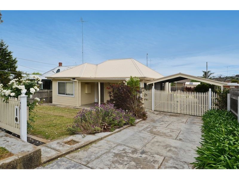 211 West Fyans Street, Newtown VIC 3220