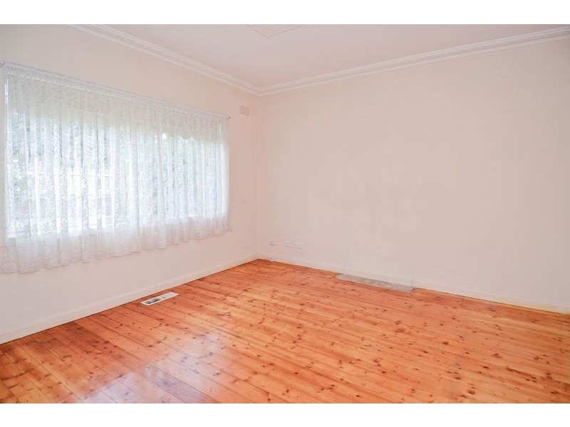 211 West Fyans Street, Newtown VIC 3220