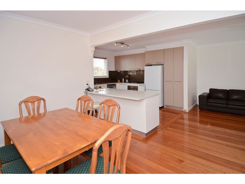 38 Ivy Street, Newcomb VIC 3219