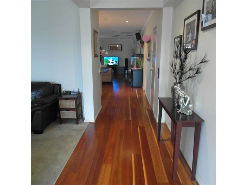 39 Newhaven Avenue, St Albans Park VIC 3219