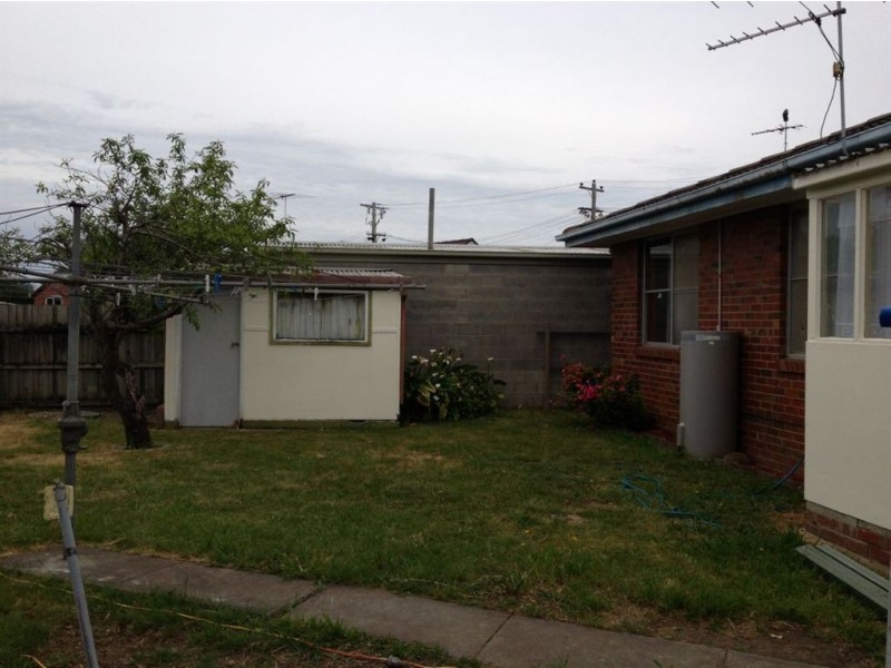 29 Lucas Street, Newcomb VIC 3219