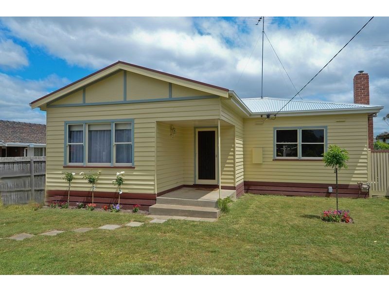 48 Breakwater Road, East Geelong VIC 3219