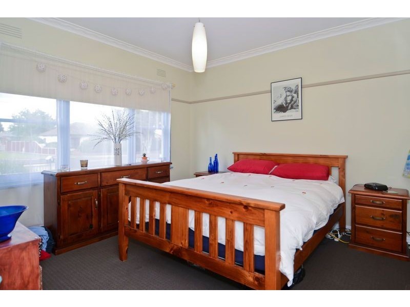 48 Breakwater Road, East Geelong VIC 3219