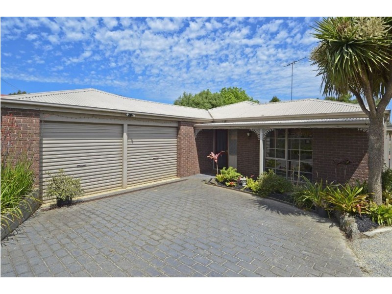 23 Greenbank Court, Leopold VIC 3224