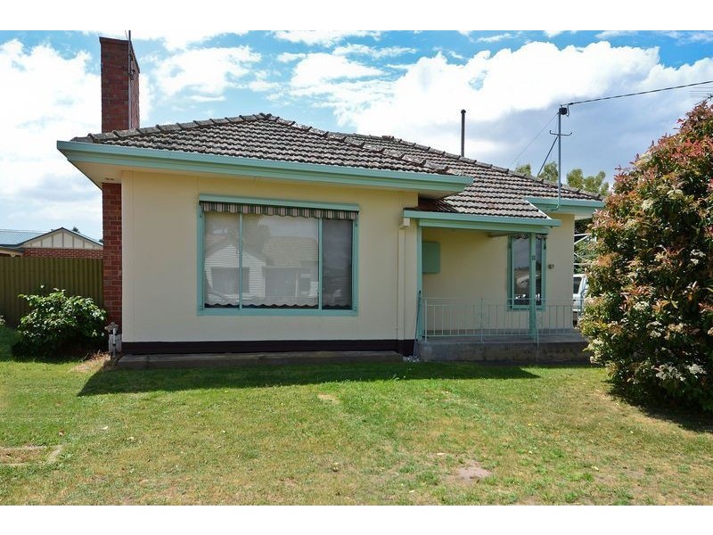 11 Barnfather Street, East Geelong VIC 3219