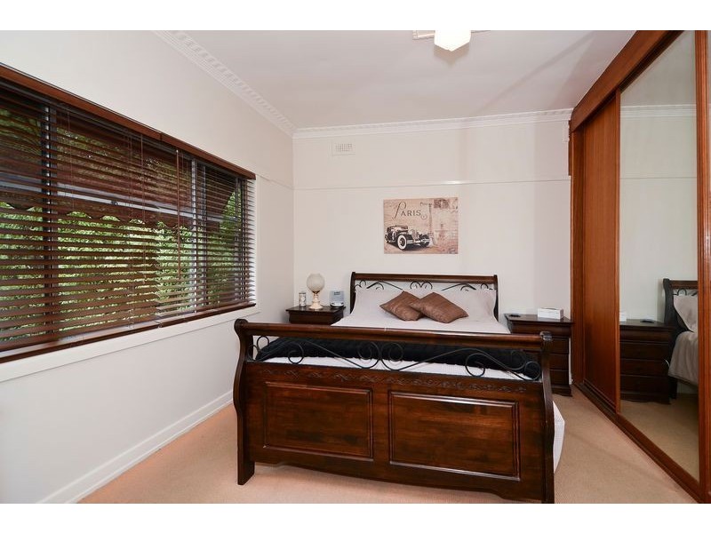 20 Airey Avenue, Manifold Heights VIC 3218