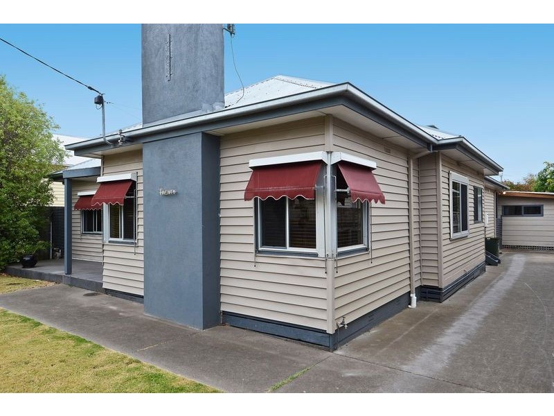 20 Airey Avenue, Manifold Heights VIC 3218