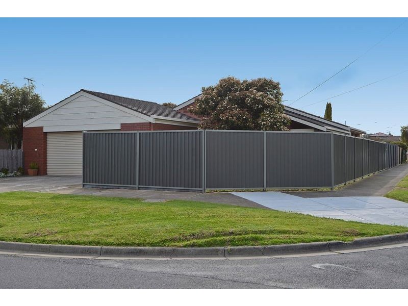 1 Durran Street, St Albans Park VIC 3219
