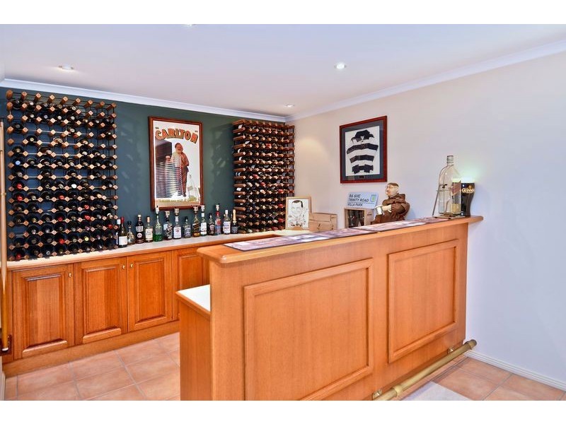 18 Paratone Crescent, St Albans Park VIC 3219