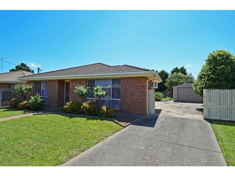25 Filipi Drive, St Albans Park VIC 3219