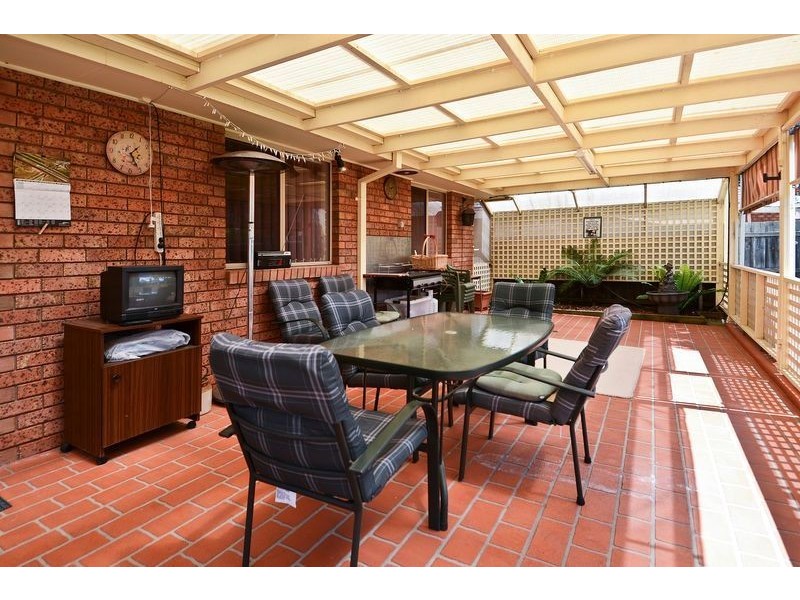 25 Filipi Drive, St Albans Park VIC 3219