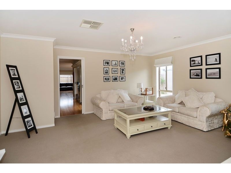 42 Curtain Drive, Leopold VIC 3224