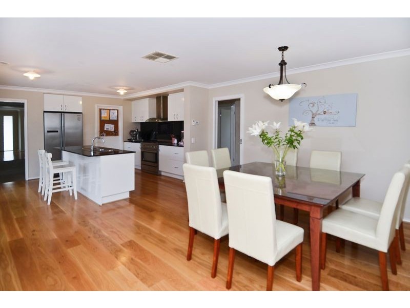 42 Curtain Drive, Leopold VIC 3224