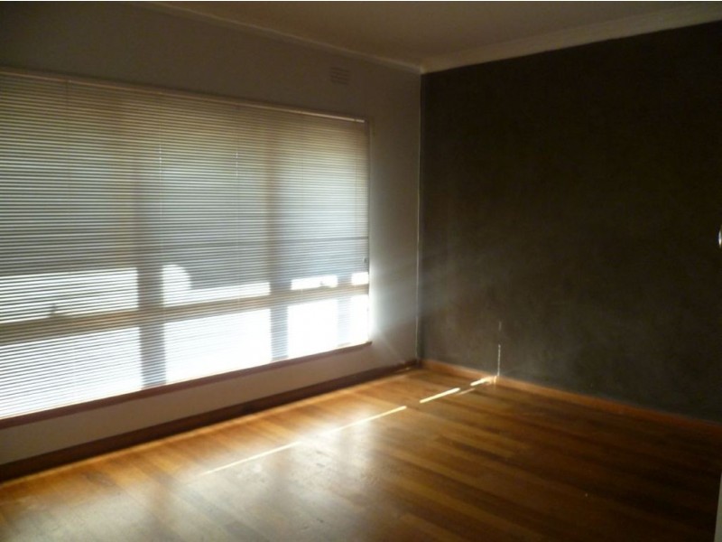 1/6 Glover Street, Newcomb VIC 3219