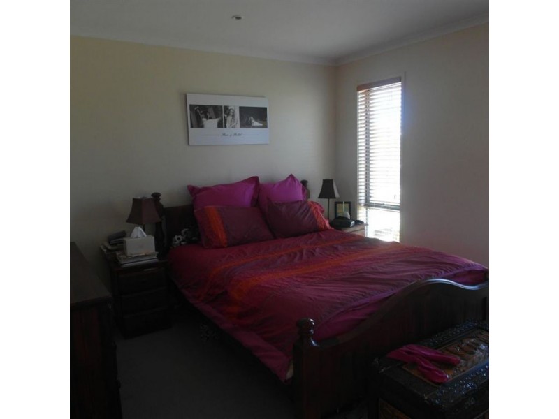 1 Taminga Mews, St Albans Park VIC 3219