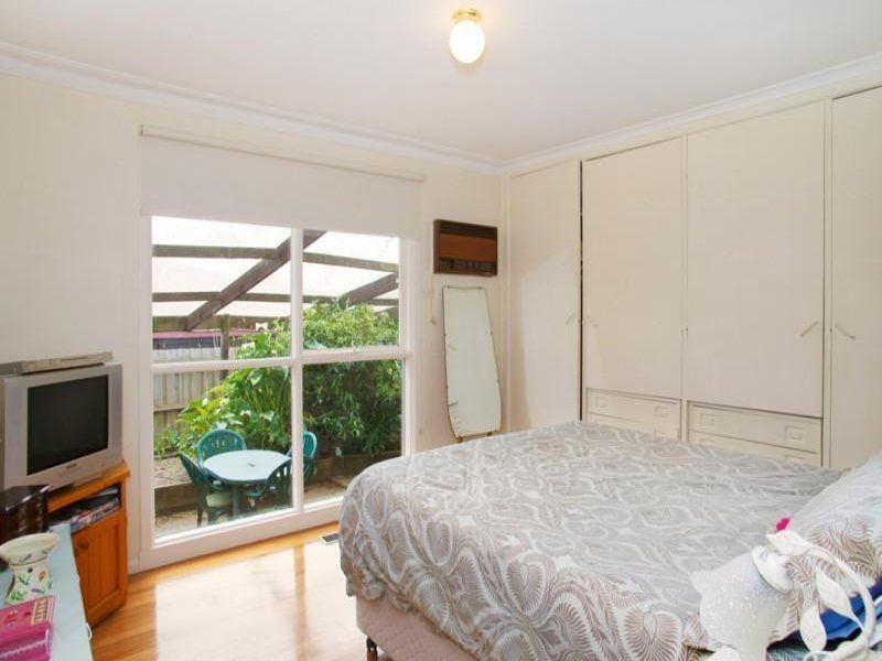 18 Bieske Road, Grovedale VIC 3216