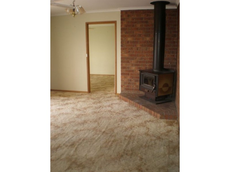 4 McGill Court, St Albans Park VIC 3219