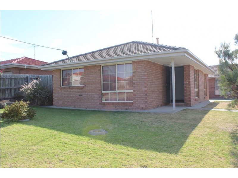 1/65 Gloucester Street, Grovedale VIC 3216