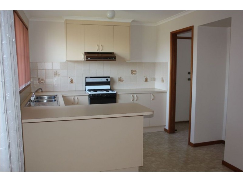 1/65 Gloucester Street, Grovedale VIC 3216