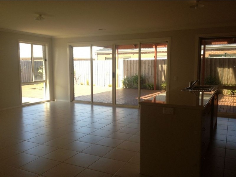 10 Zazzman Court, St Albans Park VIC 3219