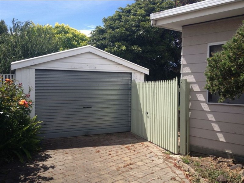23 Anthony Street, Newcomb VIC 3219
