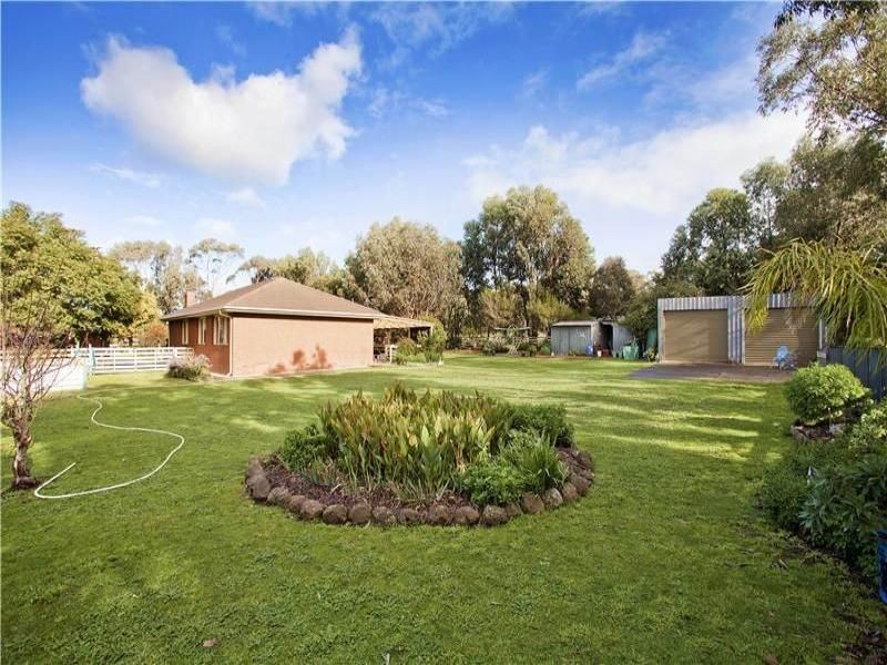 35 Lower Duneed Road, Mount Duneed VIC 3216